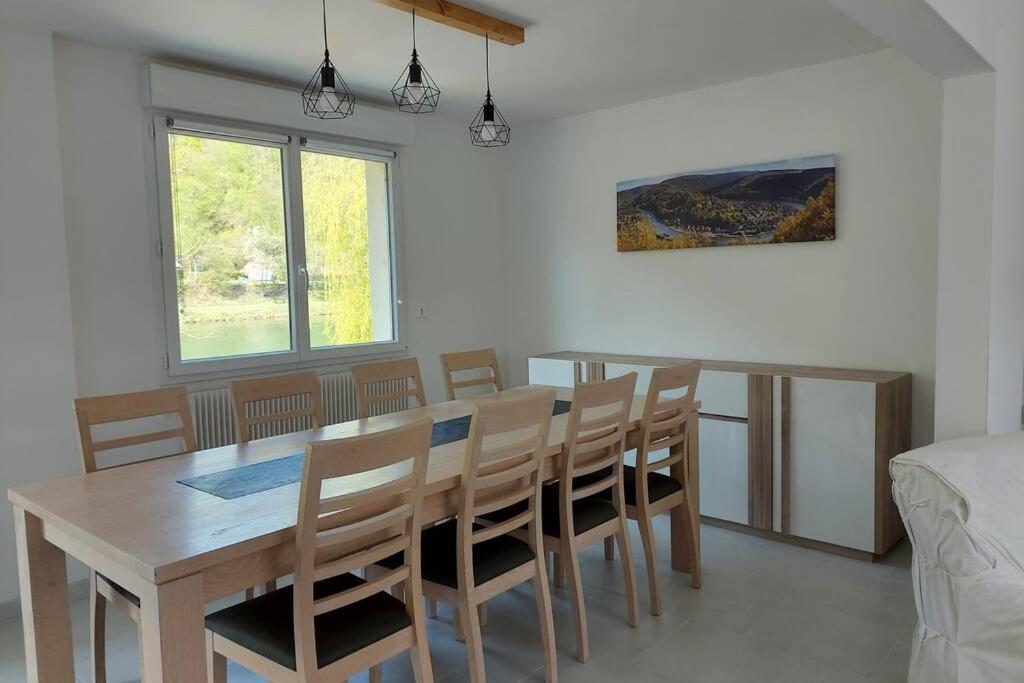 Gite En Bord De Meuse Monthermé Zewnętrze zdjęcie