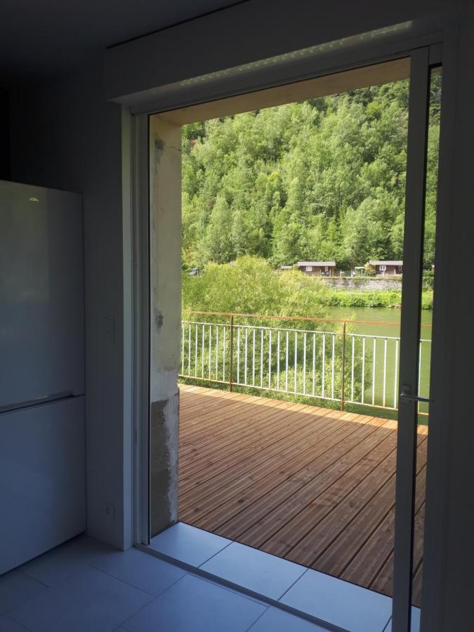 Gite En Bord De Meuse Monthermé Zewnętrze zdjęcie