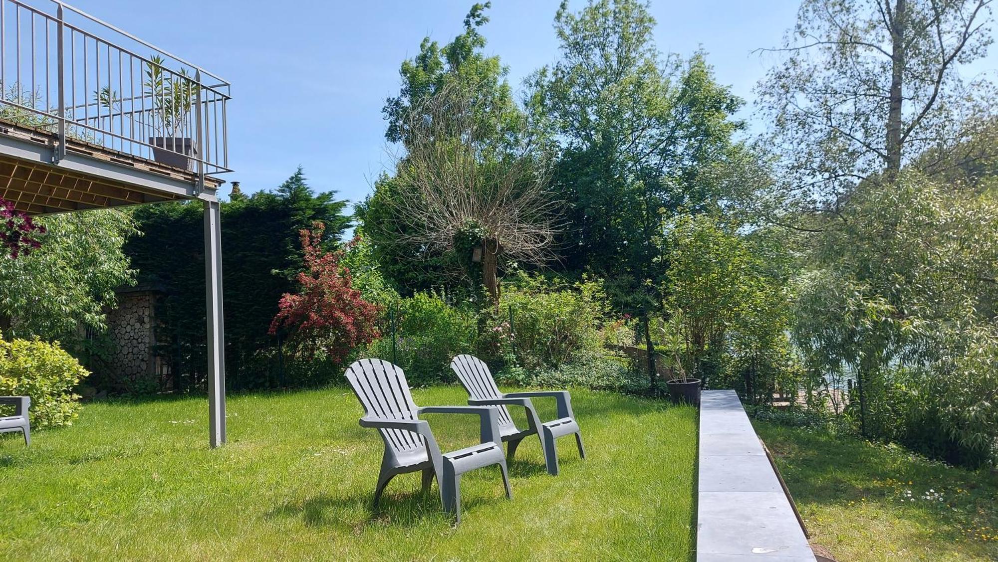 Gite En Bord De Meuse Monthermé Zewnętrze zdjęcie